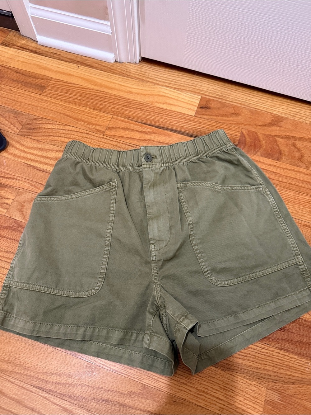 Madewell Olive Utility Cargo Shorts